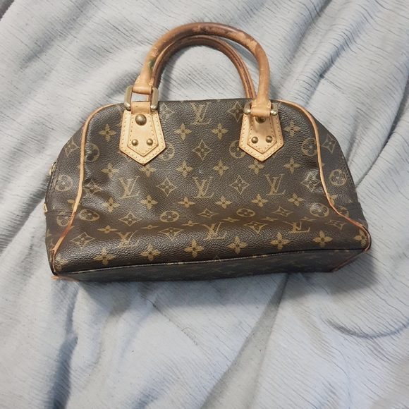 Louis Vuitton Manhattan PM - Picture 8 of 16